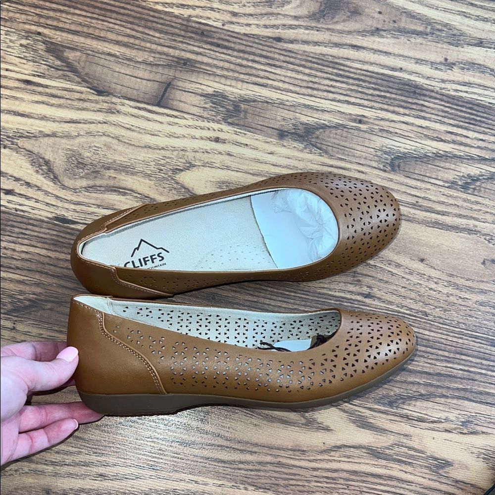 Women's Tan Perforated Flats